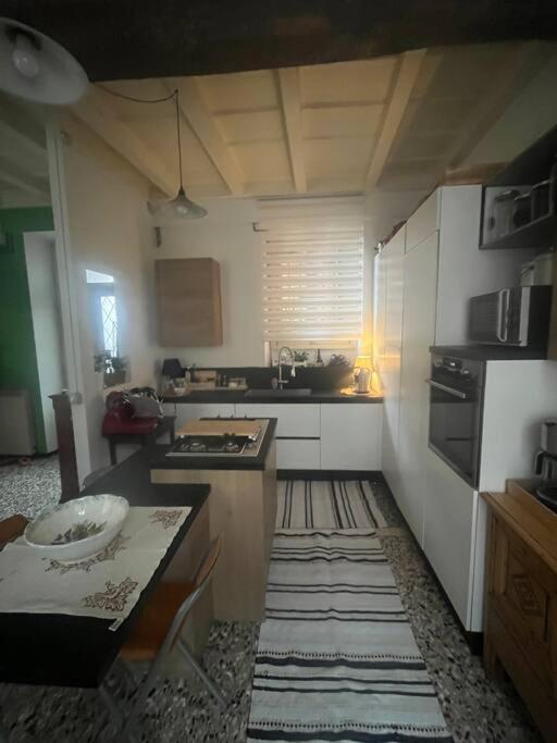 Come A Casa Кастеллетто-сопра-Тичино Экстерьер фото